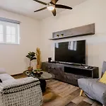 La88 Bayview Ii 슬리에마